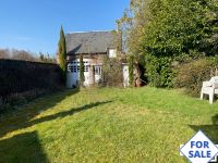 Pretty Cottage With Garden, Ideal Holiday Home