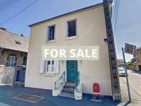 Ideal Holiday Home In Coastal Town Location