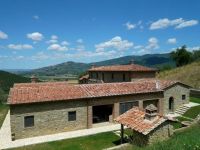 6 Bedroom Restored Farmhouse With Cortona Views