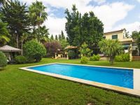 Country House With Lovely Garden In Santa Maria