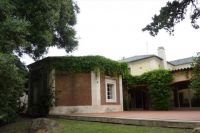 Fabulous Villa With 6 Bedroom For Sale, With Pool, Prime Location , Ocean Front View - Cascais Cente