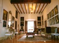 An Authentic And Imposing 16th Century Palace In Soller...