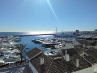 4 Bedrooms - Apartment - Malaga - For Sale