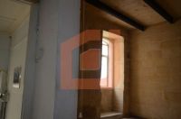Unconverted Town House Senglea, South For Sale