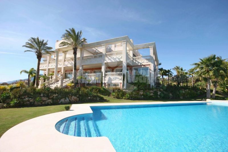 Villa For Sale In Santa Clara, Marbella, Costa Del Sol
