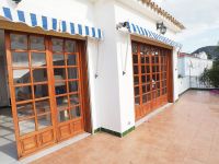 5 Bedrooms - Villa - Alicante - For Sale
